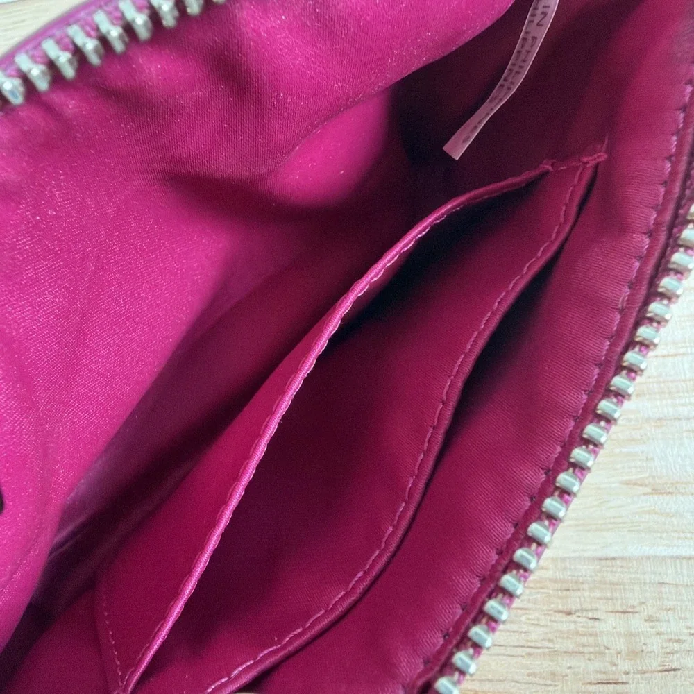 Coach 50480 Waverly Signature Wristlet Purse Case Clutch Pouch Magenta
